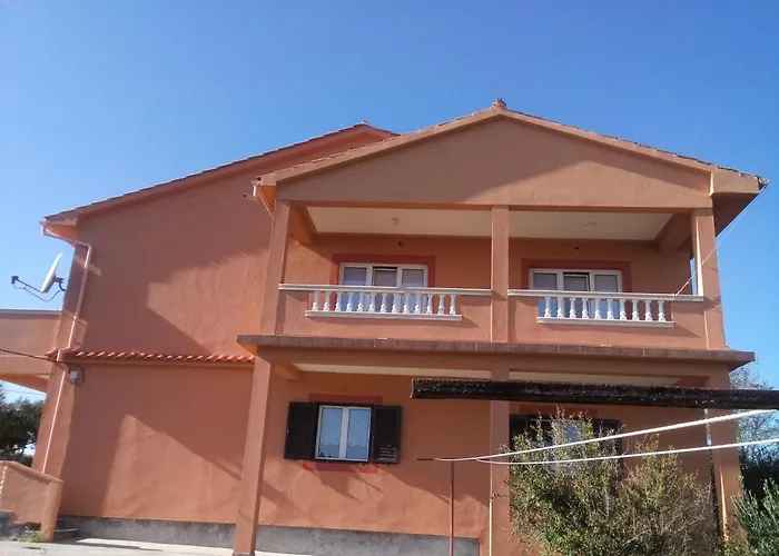 Апартаменты With Parking Space Mundanije, Rab - 12242 Mundanije